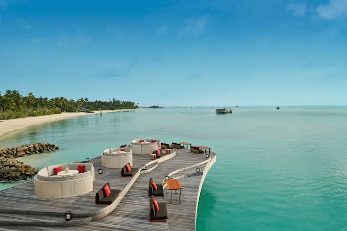Sirru Fen Fushi – Private Lagoon Resort